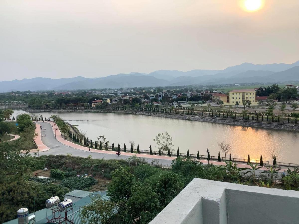 Nha Nghi Minh Thuy Bed and Breakfast Diện Biên Phủ Buitenkant foto